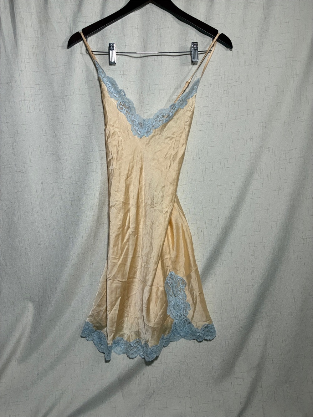 Silk-Feel Cream Chemise with Light Blue Lace